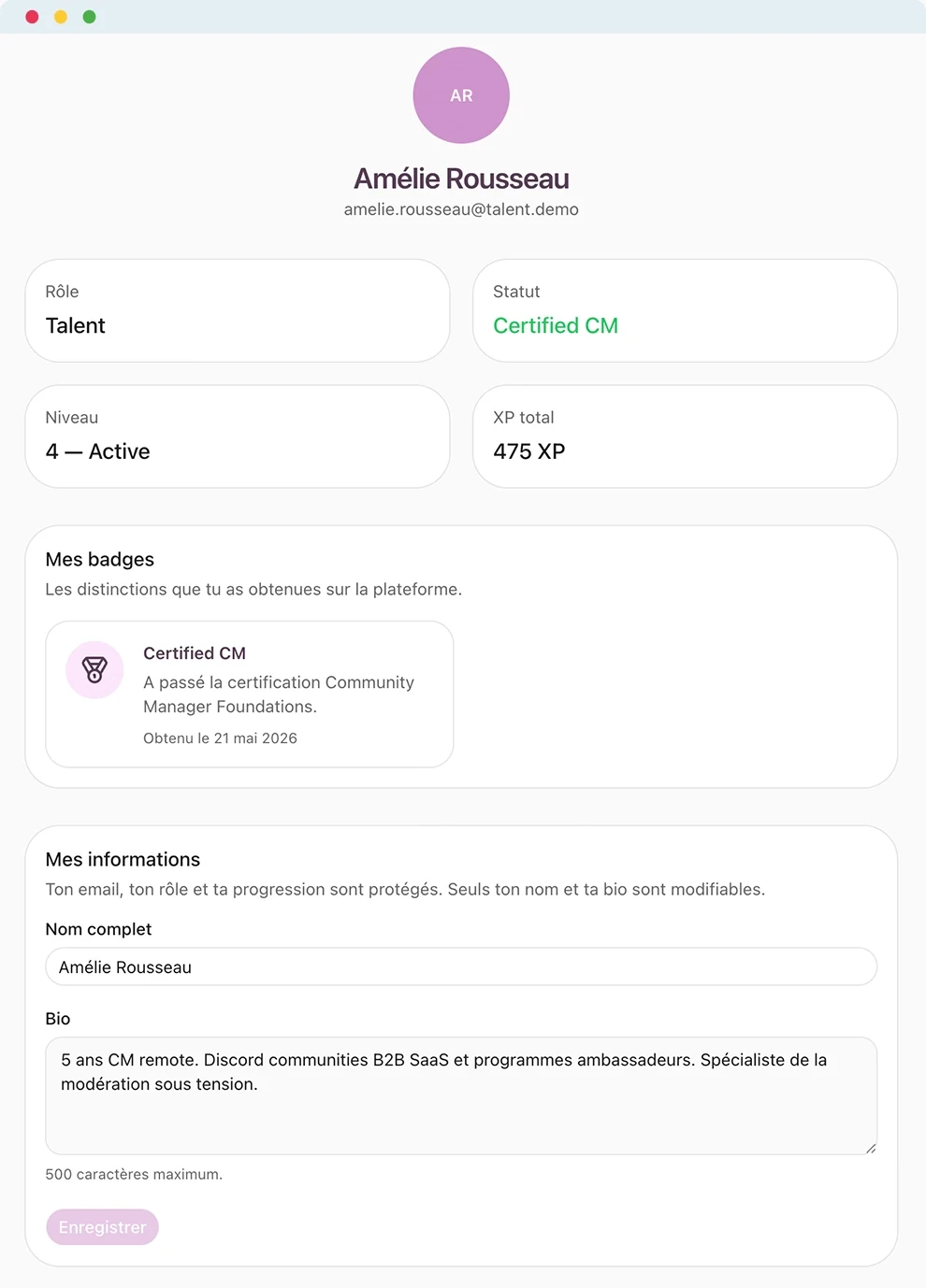 Profil talent LEVELSAR — niveau, badges de certification, réputation visible.
